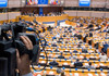 Un fost eurodeputat a fost arestat într-un scandal de corupție în Parlamentul European. Este implicată o „țară din Golf”