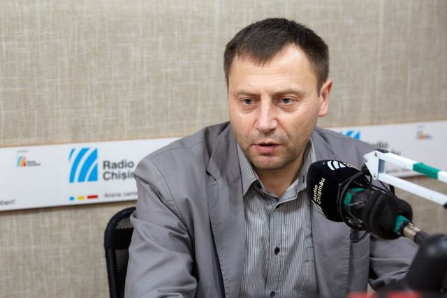 Ora de Vârf | Încălcările repetate ale spațiului aerian al României de către drone rusești și reacțiile de la Chișinău, printre subiectele dezbătute în emisiunea din 27 iulie (Audio)