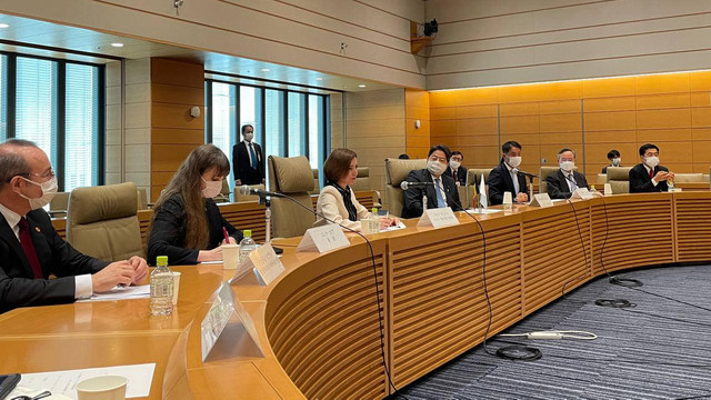 Maia Sandu, întâlnire cu membri ai Parlamentului japonez, la Tokyo. „Le-am povestit despre lupta noastră pentru democrație și drumul spre Uniunea Europeană”