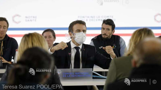 Val de COVID-19 în Franța. Președintele Macron poartă din nou masca sanitară, în numele responsabilității