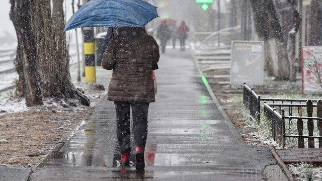 Un început de săptămână rece, cu ploi și ninsori: Cum va fi vremea astăzi pe întreg teritoriul R. Moldova