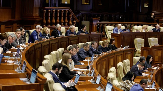 Proiectul legii bugetului de stat pentru anul 2023 a fost aprobat în prima lectură, după aproape trei ore de dezbateri parlamentare