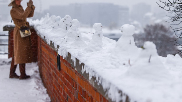 FOTO | Ninsori și polei în Europa. În Polonia vor fi minus 20 de grade Celsius, mii de estonieni stau pe întuneric după furtunile de zăpadă

