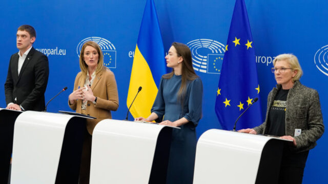 Poporul ucrainean a primit premiul Saharov pentru libertatea de gândire, acordat de Parlamentul European. Metsola: „Nimeni nu merită mai mult acest premiu”
