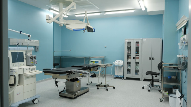 Institutul Oncologic, dotat cu echipamente și mobilier medical modern