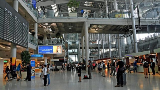 Aeroporturile europene se așteaptă la o revenire completă a volumelor de pasageri abia în 2025