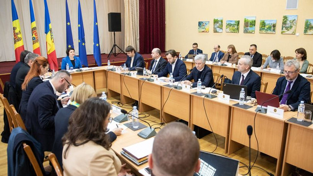 100 milioane euro vor fi alocate de BEI pentru continuarea proiectului „Moldova drumuri III”