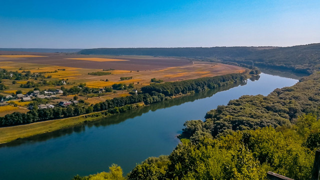 Va fi construit un pod peste râul Nistru, la frontiera de stat moldo-ucraineană