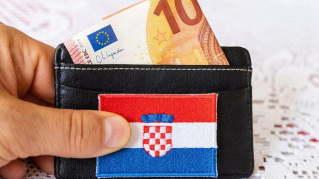 Croația adoptă moneda euro începând cu 1 ianuarie
