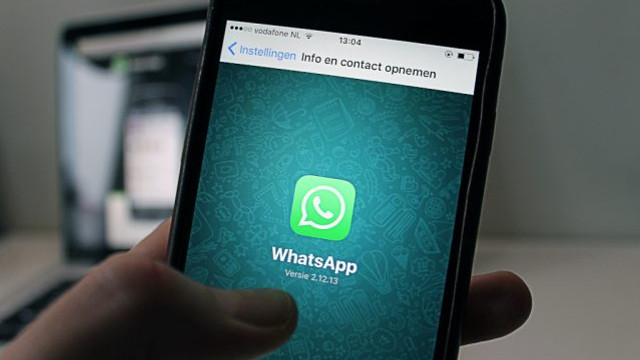 Utilizatorii WhatsApp pot trimite mesaje chiar dacă internetul este oprit. Funcția, disponibilă în meniul de setări