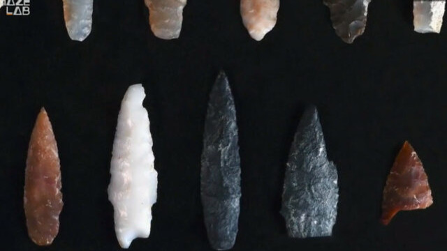 Arheologii au găsit cele mai vechi arme create în Americi: Vârfuri de săgeată datate din urmă cu până la 16.000 de ani
