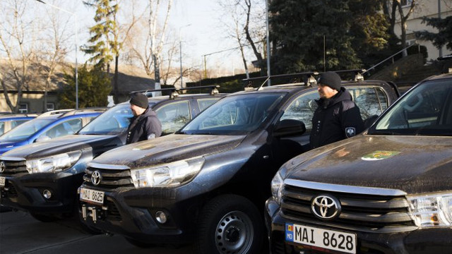 Poliția de Frontieră a primit o donație de mașini în cadrul unor proiecte de asistență externă