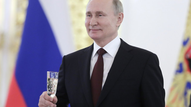Pe cine a felicitat „călduros” Putin de Anul Nou. Printre lideri se află Viktor Orban dar și foști șefi de stat occidentali
