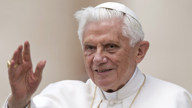 Fostul Papă Benedict al XVI-lea a murit la vârsta de 95 de ani