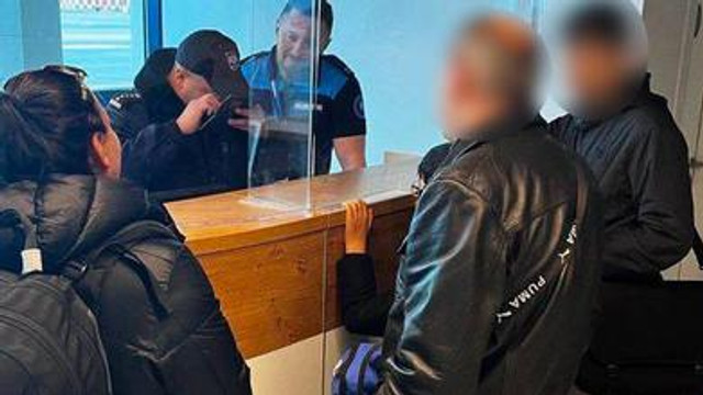 Membrii unei familii din Armenia suspectați de deținere de documente false, opriți la Aeroportul Chișinău