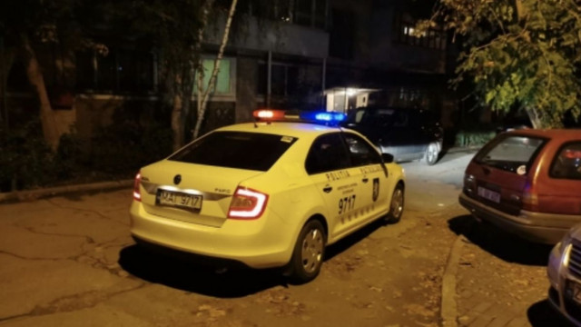 Femeie înjunghiată pe o stradă din Chișinău. A ajuns la spital în stare gravă