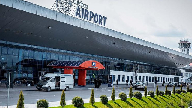 Un tânăr, prins cu 5000 de țigări nedeclarate la Aeroportul Internațional Chișinău