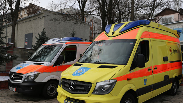 Două ambulanțe au fost donate Inspectoratului General pentru Situații de Urgență de către Statele Unite