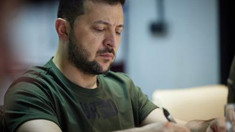 Zelenski, după atacul masiv cu drone de azi: „Dacă Ucraina arde, va arde și Moscova voastră”. Kremlinul i-a răspuns (VIDEO) 
