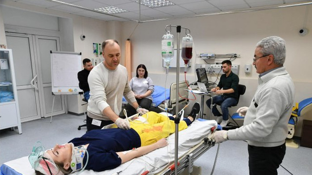 Chirurgi din Republica Moldova participă la un curs de instruire organizat de OMS
