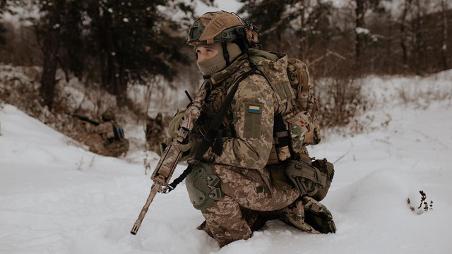 UE dublează efortul și va antrena până la 30.000 de soldați ucraineni