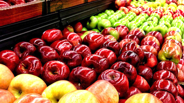 R. Moldova, în topul exportatorilor din lume de mere, prune, cireșe și caise
