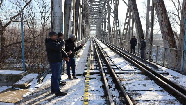 Trei cetățeni de origine afro-asiatică au fost reținuți la frontiera moldo-română