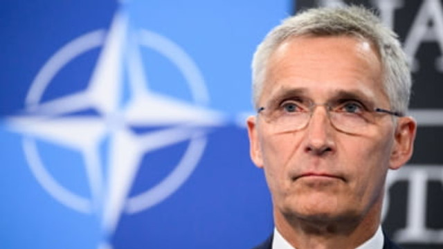 Stoltenberg: NATO trebuie să-și crească țintele pentru stocuri de muniție, consumate de războiul din Ucraina