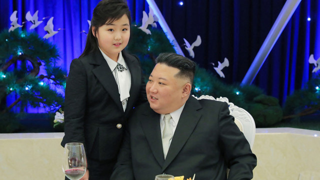 Kim Jong Un interzice femeilor din Coreea de Nord să poarte numele fiicei lui. Cele care au deja acest nume trebuie să-l schimbe

