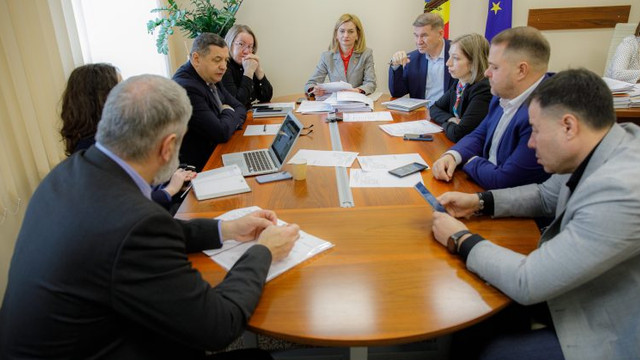 Edificiile autorităților publice centrale vor fi renovate, pentru a spori eficiența energetică
Edificiile autorităților publice centrale vor fi renovate, pentru a spori eficiența energetică