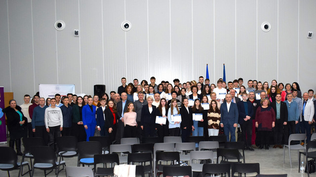Au fost desemnați câștigătorii Concursului național de științe și inginerie „Mold SEF”
