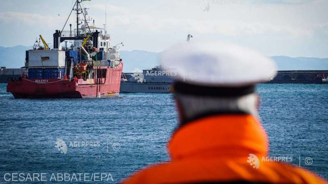Italia a adoptat un act normativ care limitează acțiunile navelor cu migranți