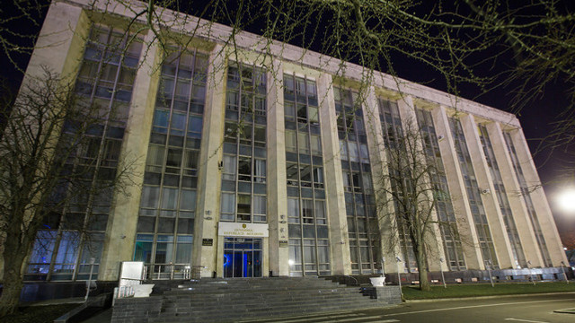 De la ora 19:00, iluminatul public va fi oprit la clădirea Guvernului, în semn de solidaritate cu Ucraina