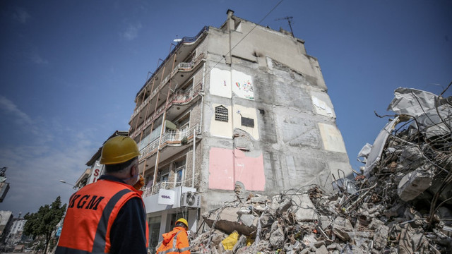 Un nou cutremur în estul Turciei. O persoană a murit iar alte zeci sunt rănite