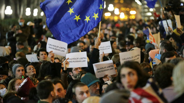 Georgia retrage legea care a provocat proteste în masă