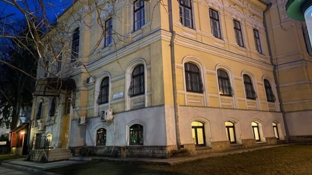 Mitropolia Basarabiei anunță că nu va schimba destinația clădirii fostului Seminar Teologic din Chișinău și că acesta va putea fi folosit în continuare de Biblioteca Națională


