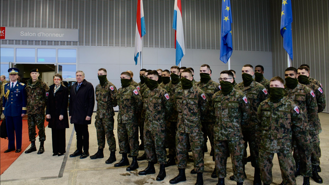 Militarii luxemburghezi sosesc în România, în cadrul grupului de luptă NATO. Este cel mai mare contingent luxemburghez dislocat în străinătate