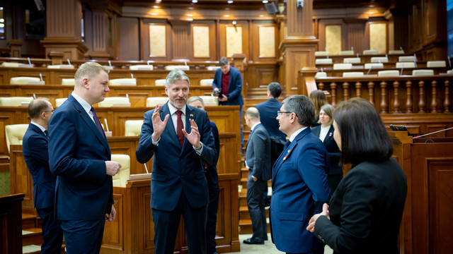 Igor Grosu a avut o întrevedere la Parlament cu omologul său din Letonia, Edvards Smiltēns