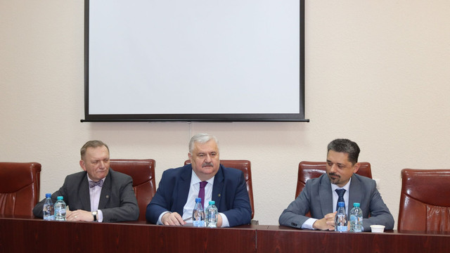Facultățile de Drept a Universității de Stat din Moldova și a Universității din București au semnat o rezoluție comună