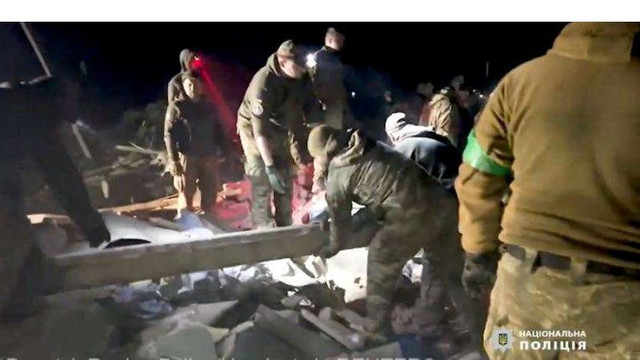 Cel puțin 10 decese au fost raportate în Ucraina în urma noilor atacuri rusești
