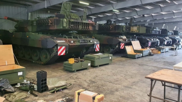 Semnal important pentru România: Rheinmetall deschide la Satu Mare un centru logistic pentru armele din Ucraina. Pe listă, Leopard 2, Challenger sau obuzierele autopropulsate