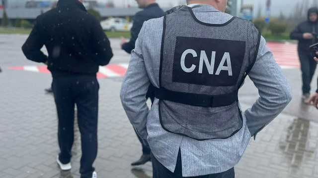 Un cetățean al Ucrainei, reținut de CNA pentru 72 de ore, după ce a încercat să mituiască un ofițer cu statut special