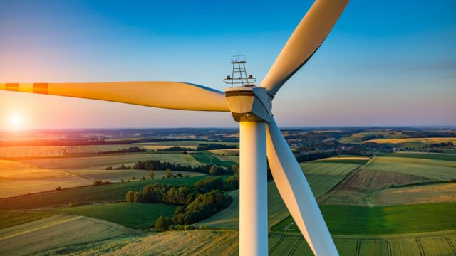 Nouă țări europene se angajează să dezvolte producția de energie eoliană în Marea Nordului