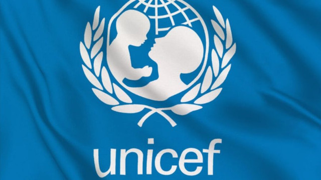 Unicef: 90% dintre adolescentele și femeile tinere din cele mai sărace țări nu utilizează internetul