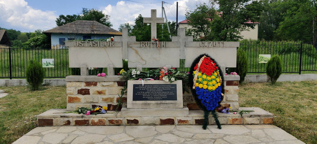 FOTO | Eroii români căzuți la datorie au fost comemorați în nordul Republicii Moldova