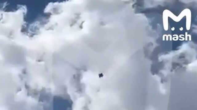 VIDEO | Un avion de război rusesc s-a prăbușit în regiunea Briansk, unde anterior căzuse un elicopter