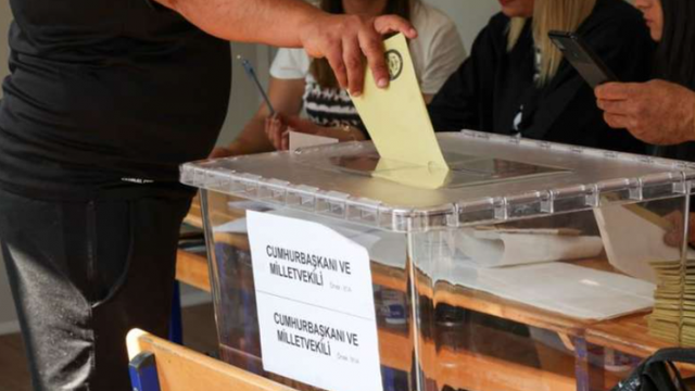 Turcia: Secțiile de vot s-au deschis pentru alegerile prezidențiale și parlamentare