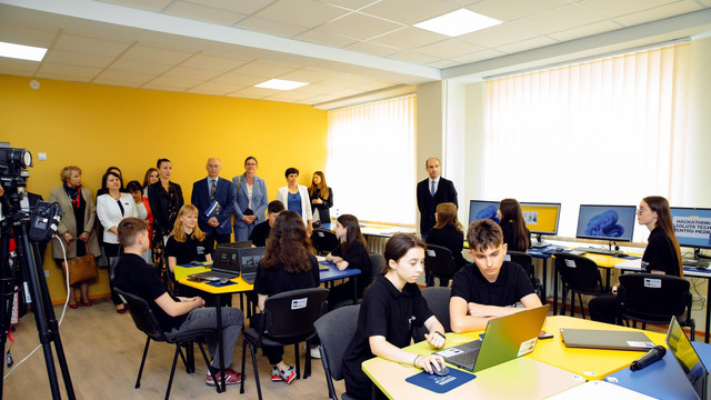 Șase laboratoare digitale au fost inaugurate de EU4Moldova:Startup City Cahul în școlile din sudul R. Moldova
