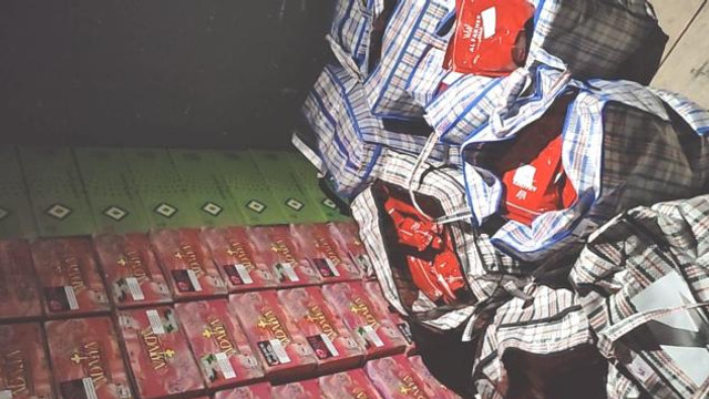 17 tone de narghilea și 1,5 milioane țigări de contrabandă – ridicate, urmare a 19 percheziții în trei zile