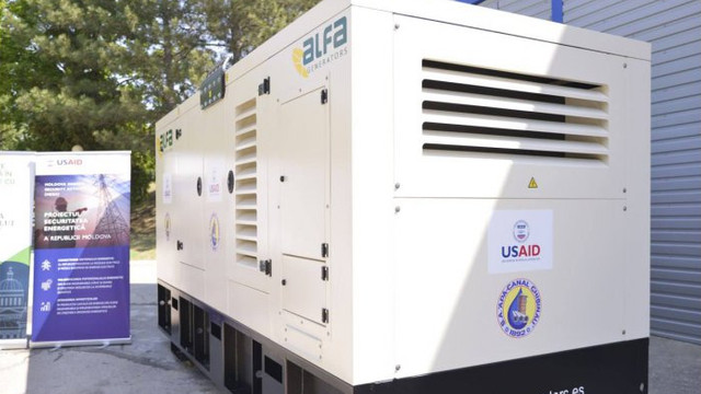 „Apă-Canal Chișinău” a primit trei generatoare de energie electrică din partea USAID